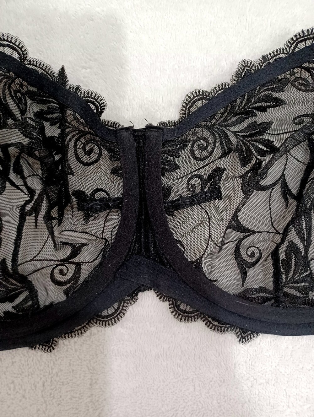 Soma Sensuous Lace Black Sheer Underwire Bra with Floral Embroidery, Size 42D - Picture 12 of 16